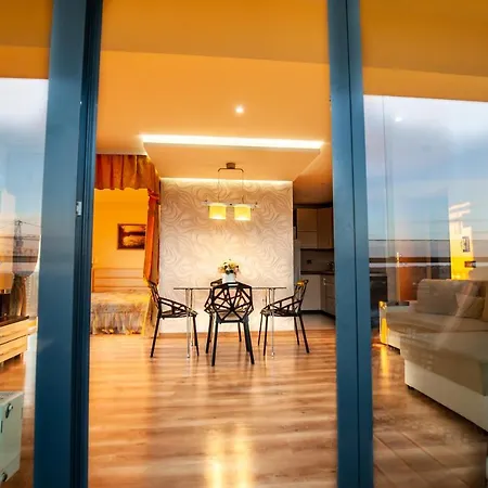 Juros Akys 9th Floor * Паланга